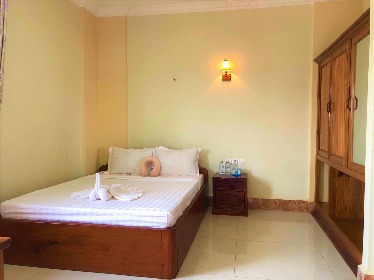 Samnop Samnang Guesthouse Kampot Exterior photo
